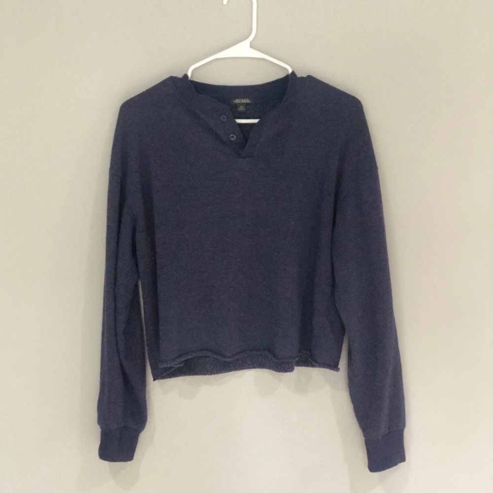 Wild Fable Navy Blue cropped sweatshirt 💙